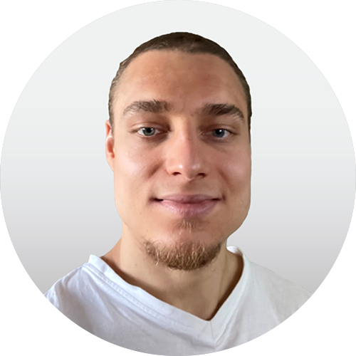Daniel Weikert headshot
