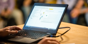 How Financial Institutions Can Use KNIME To Balance GDPR Regulations and Data Usage