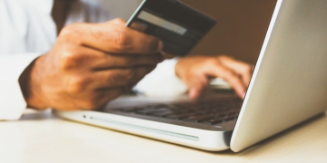 XAI Component Explains Credit Scoring - Local Explanation View
